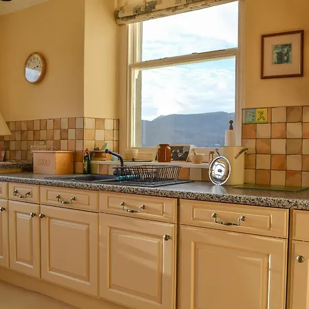 בית נופש Middle Howe *